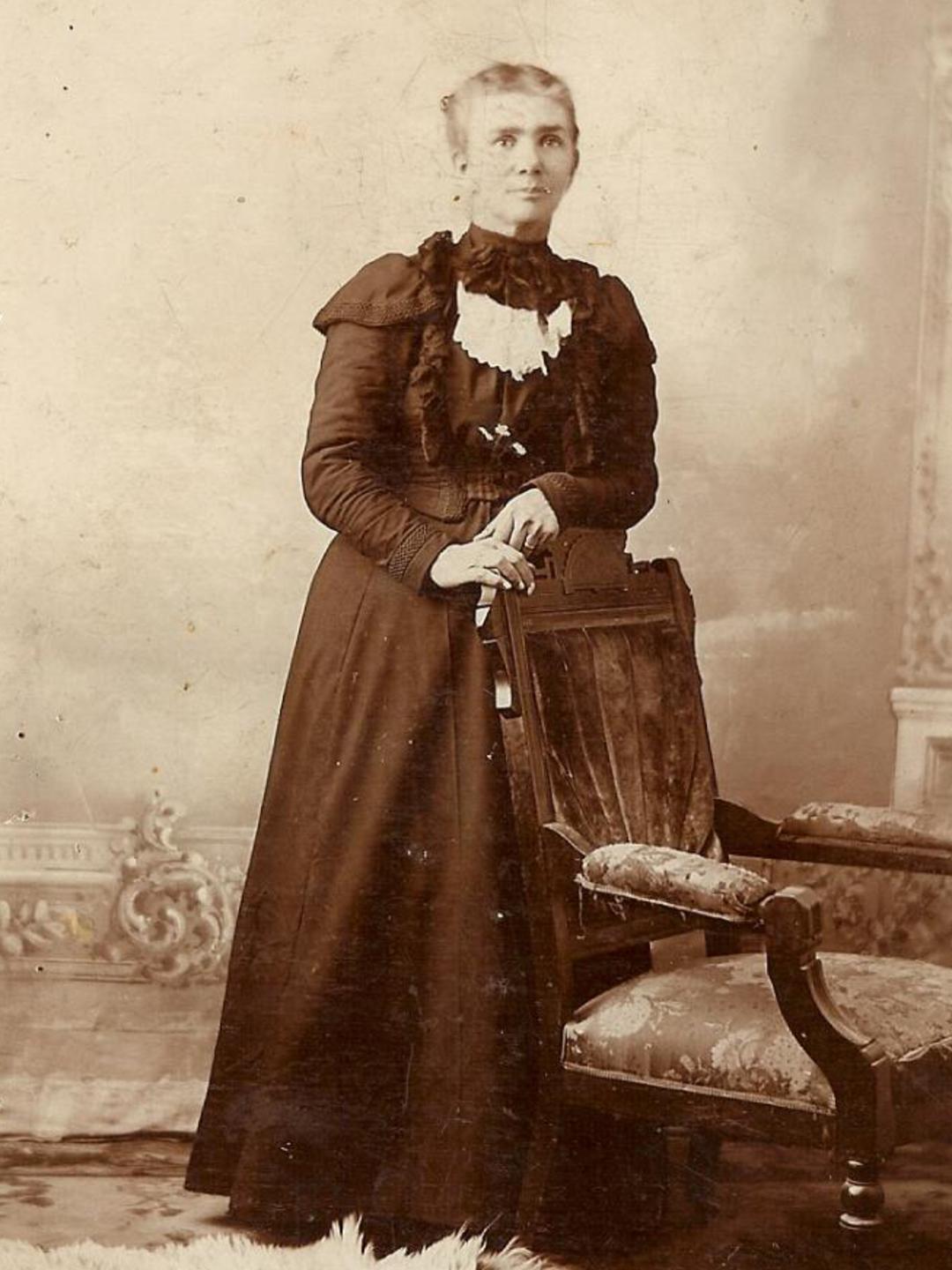 Emily Oliver (1848 - 1907) Profile